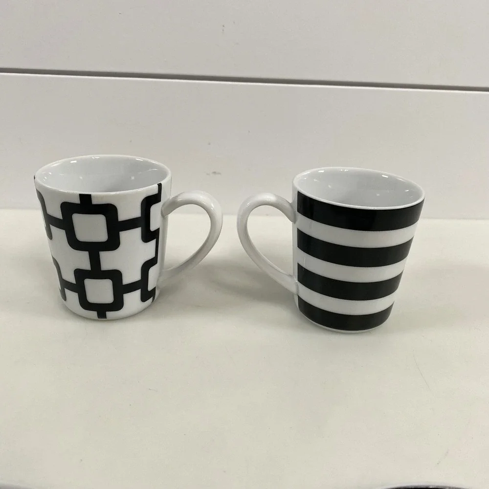 Crate & Barrel Demitasse‎ Espresso Cups Saucers White Black Geometric Porcelain